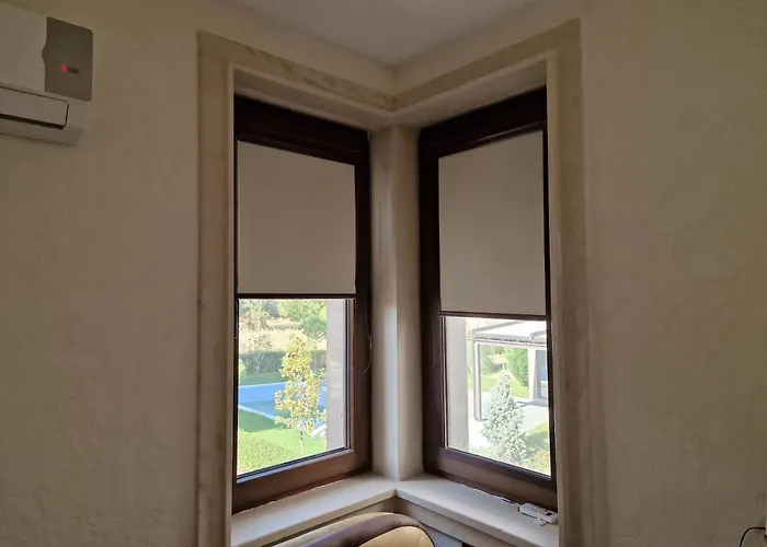 Amara * ساني بيتش